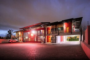 Hotel Savoy and Conference Centre