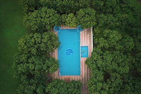 Sarovar Portico Sasangir