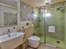 Sarovar Portico Sasangir