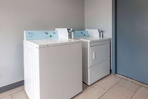 Travelodge By Wyndham Charles Town/Harpers Ferry