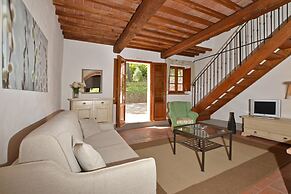 Francigena Apartments