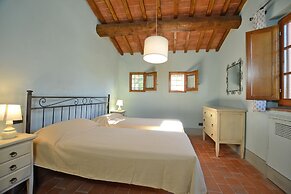 Francigena Apartments