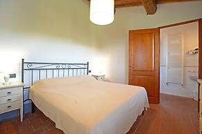 Francigena Apartments