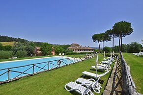 Francigena Apartments