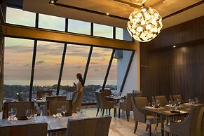 Hotel Santika Premiere Padang