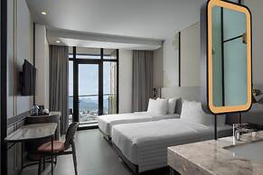 Hotel Santika Premiere Padang