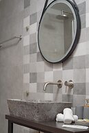 Acropolis Premium Residence