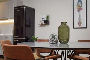 Acropolis Premium Residence