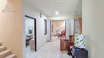 Atmosfer Guest House Sentul by Ruang Nyaman