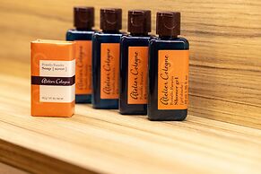 Pearl Marina Apartment by Renters