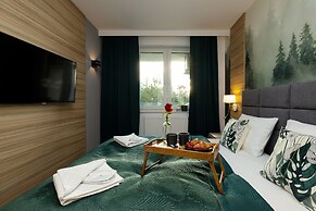 Pearl Marina Apartment by Renters