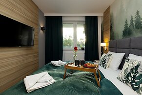 Pearl Marina Apartment by Renters