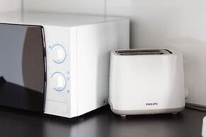 Studio Kolejowa Warsaw by Renters