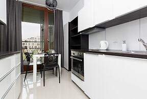 Studio Kolejowa Warsaw by Renters