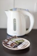 Studio Kolejowa Warsaw by Renters