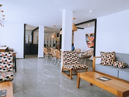 ELOGIA HOTEL