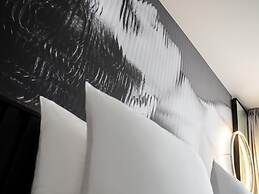 Tribe Amsterdam City