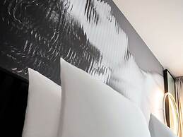 Tribe Amsterdam City