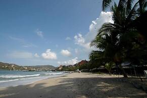 Hotel Villas Las Azucenas