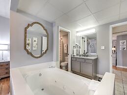 Bear Crossing by VTrips