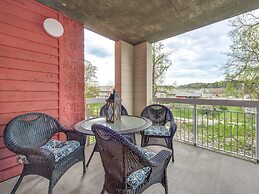 Bear Crossing by VTrips