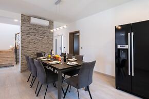 Holiday Villa Olive Tree