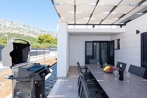 Holiday Villa Olive Tree