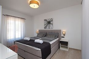 Holiday Villa Olive Tree