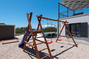 Holiday Villa Olive Tree