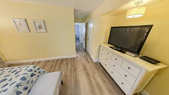 You Beach Ya - Bright and Cheery 2 Bedroom Unit in Palmetto Dunes by R