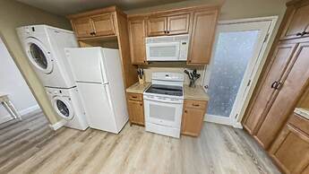 You Beach Ya - Bright and Cheery 2 Bedroom Unit in Palmetto Dunes by R