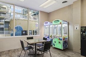 Escaptopia - Mid Island Villa with Multiple Pools by RedAwning