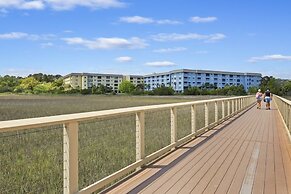 Escaptopia - Mid Island Villa with Multiple Pools by RedAwning