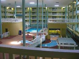 Escaptopia - Mid Island Villa with Multiple Pools by RedAwning