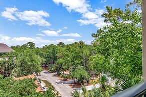 Shorenugh - Bright Villa with Rooftop Pool Next to Coligny Plaza by Re