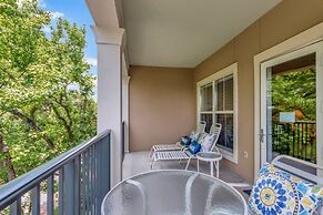 Shorenugh - Bright Villa with Rooftop Pool Next to Coligny Plaza by Re