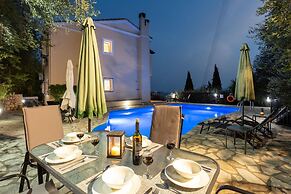 Villa Evie in Nisaki