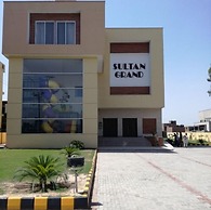 Sultan Grand Hotel & Restaurant