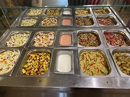 Sultan Grand Hotel & Restaurant