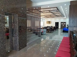 Sultan Grand Hotel & Restaurant