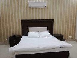 Sultan Grand Hotel & Restaurant