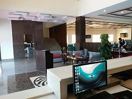 Sultan Grand Hotel & Restaurant