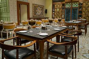 Hotel Clarks Inn Suites Kangra