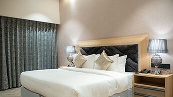 Hotel Clarks Inn Suites Kangra