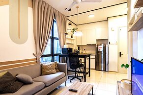 Arte Mont Kiara Managed by Airhost