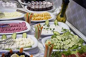 Golden Horn Park Hotel