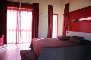 Room in Guest Room - Spacious Double Room in Alba