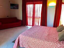 Room in Guest Room - Spacious Double Room in Alba