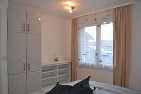 Elfe - Apartments Apartment for 6 Guests With Patio