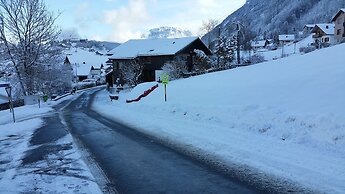 Elfe - Apartments Apartment for 6 Guests With Patio